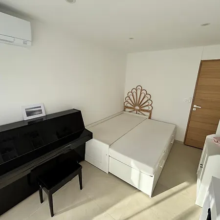 Neuf 아파트 Fréjus