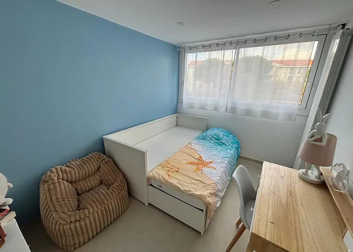 Neuf Fréjus